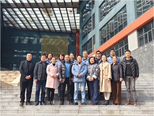 喜报！江汉大学与武汉传媒学院同时授予我校“优质生源基地”称号！